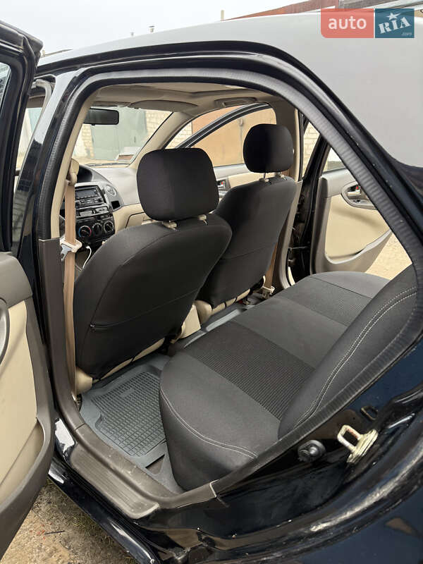 Седан Geely MK 2008 в Вараше