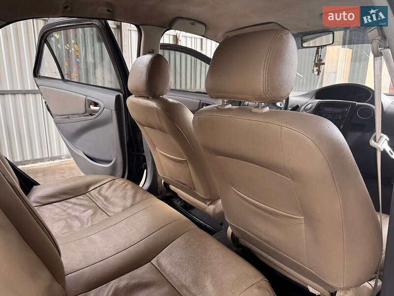 Седан Geely MK 2008 в Славуте