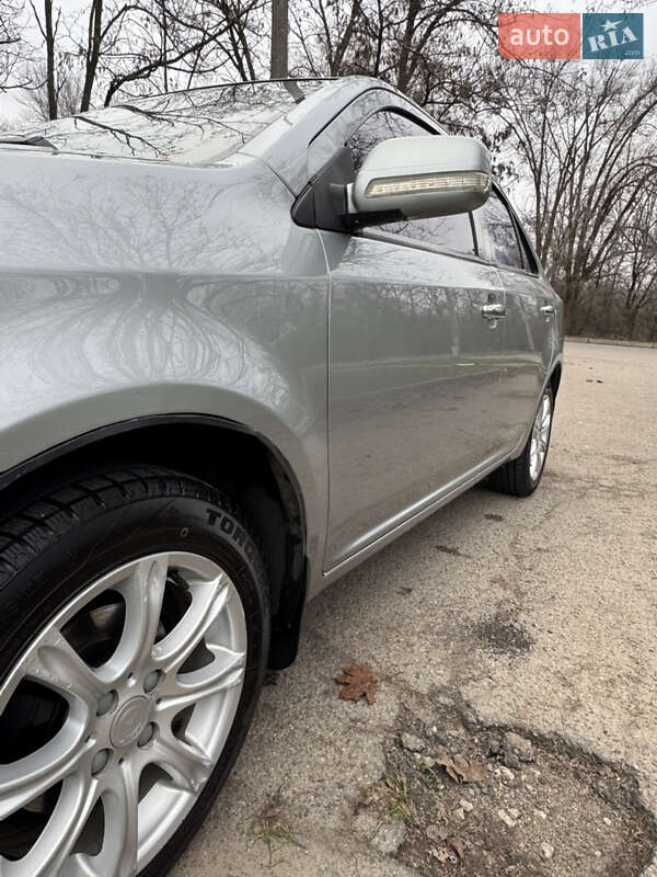 Седан Geely MK 2013 в Запоріжжі