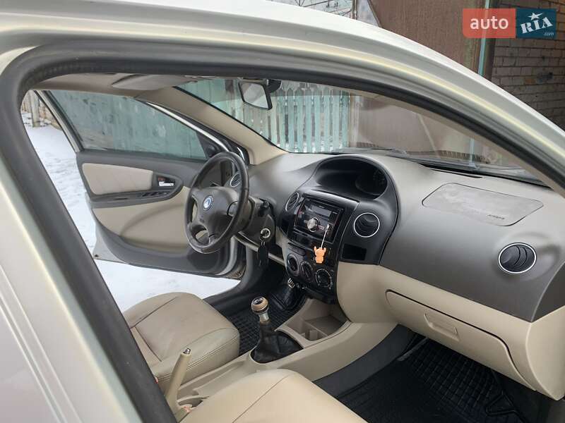 Седан Geely MK 2008 в Вознесенську