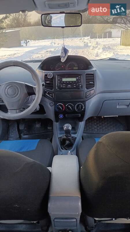 Седан Geely MK 2012 в Прилуках