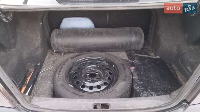 Седан Geely MK 2012 в Прилуках