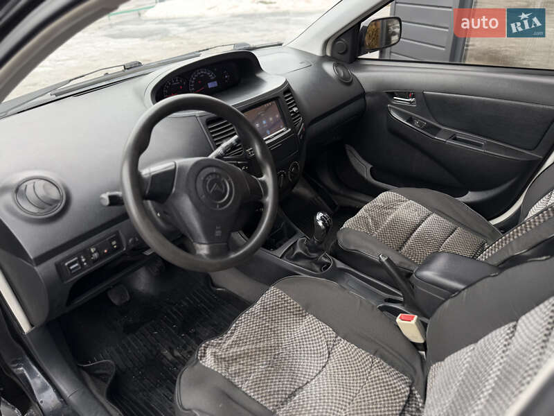 Седан Geely MK 2012 в Шептицькому