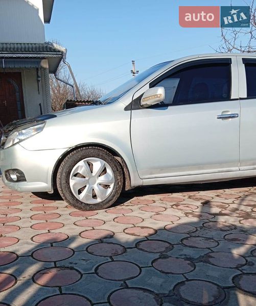 Седан Geely MK 2008 в Кельменцах