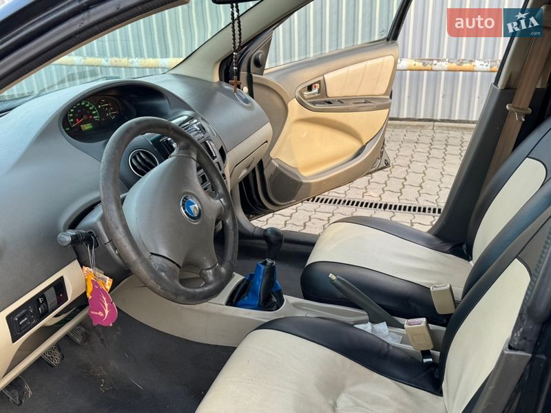Седан Geely MK 2008 в Ужгороде