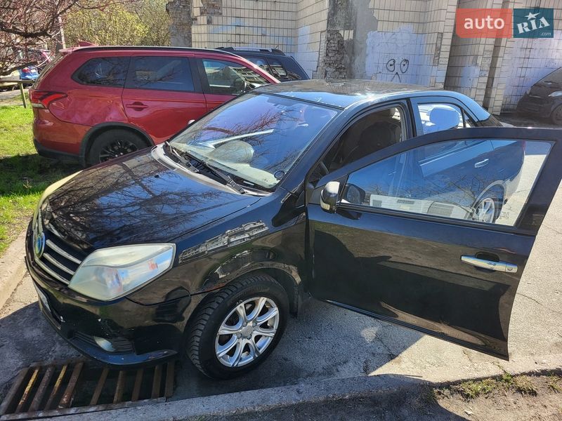 Geely MK 2012