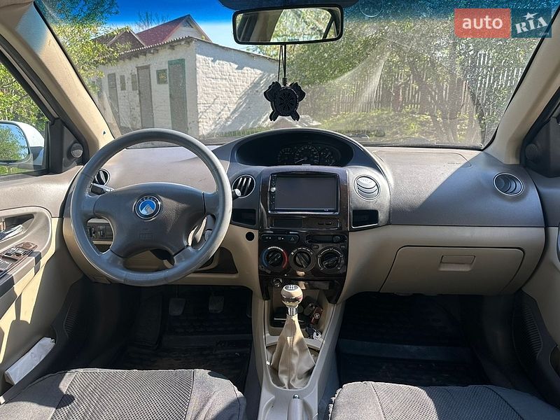 Седан Geely MK 2010 в Каменке