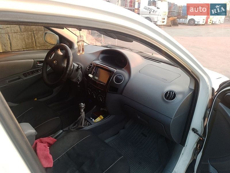 Седан Geely MK 2008 в Новоархангельську