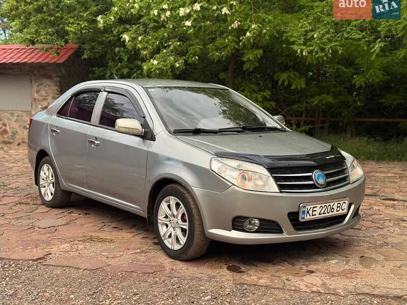 Geely MK 2011