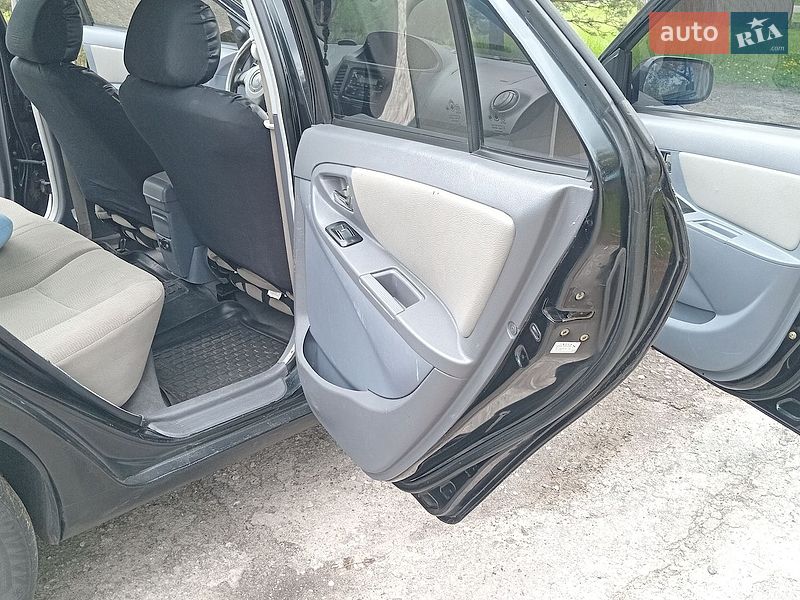 Седан Geely MK 2012 в Прилуках