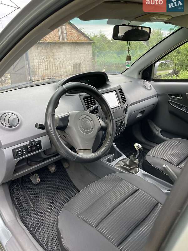 Седан Geely MK 2011 в Кривом Роге