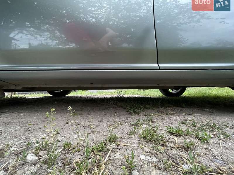 Седан Geely MK 2011 в Кривом Роге