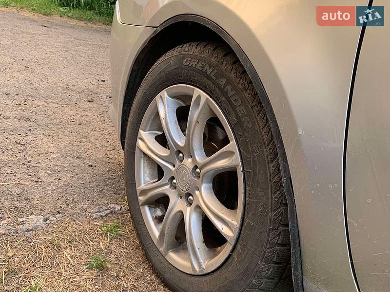 Седан Geely MK 2010 в Черкасах