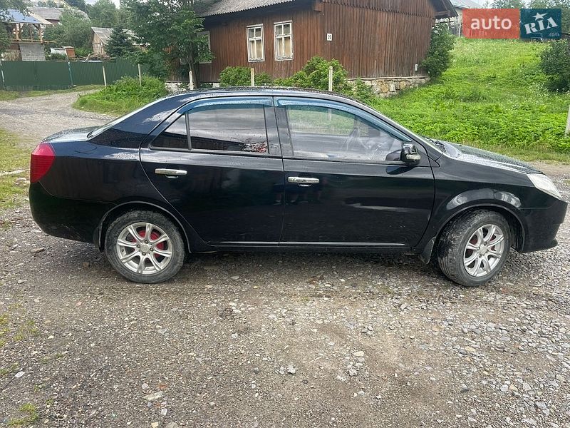 Седан Geely MK 2009 в Турці
