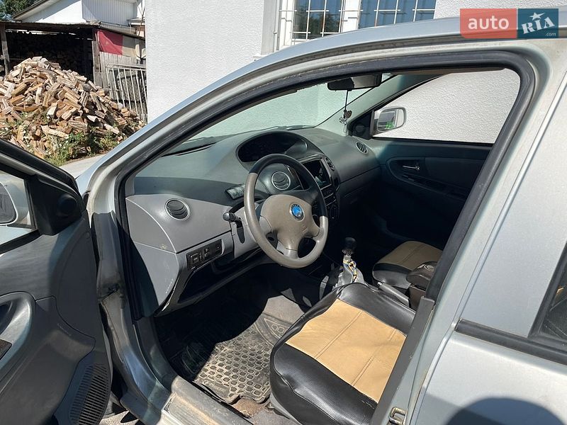 Седан Geely MK 2009 в Чернігові