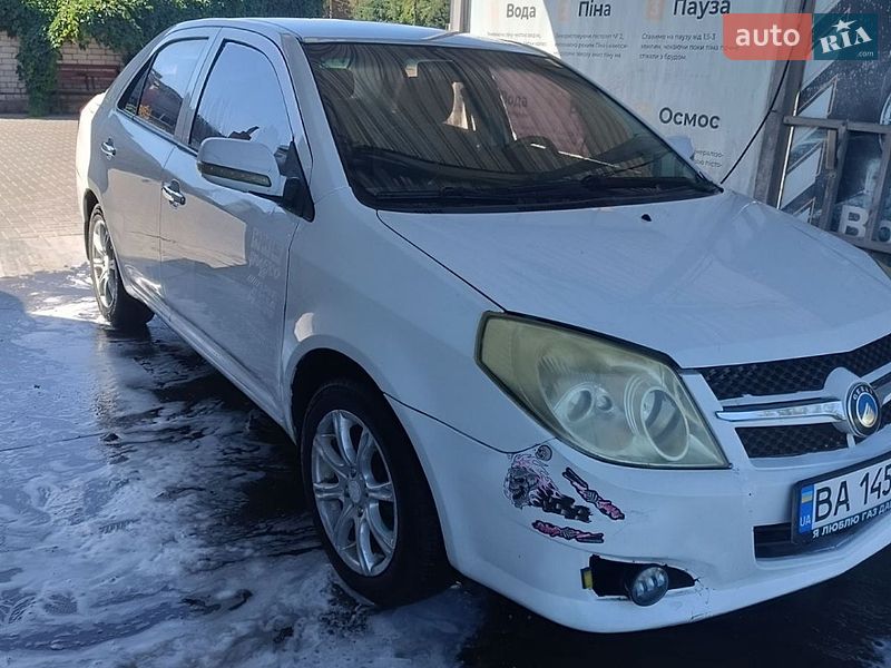 Седан Geely MK 2011 в Смілі