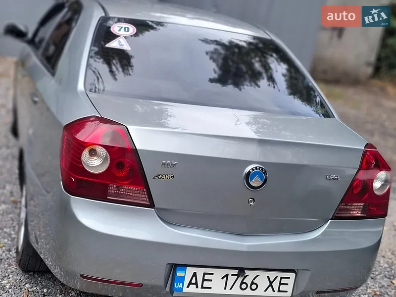 Geely MK 2012