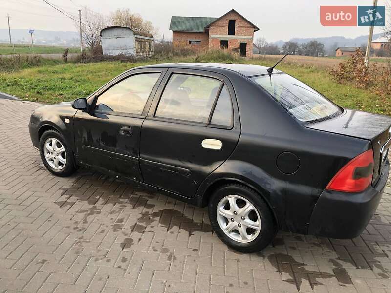 Седан Geely MR 2011 в Ивано-Франковске