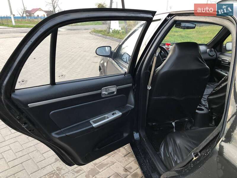 Седан Geely MR 2011 в Ивано-Франковске