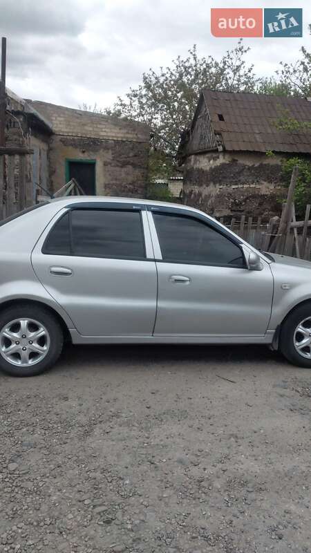 Седан Geely MR 2010 в Вільнянську