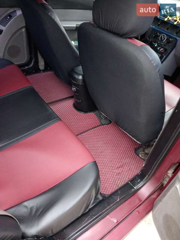 Седан Geely MR 2007 в Чернігові