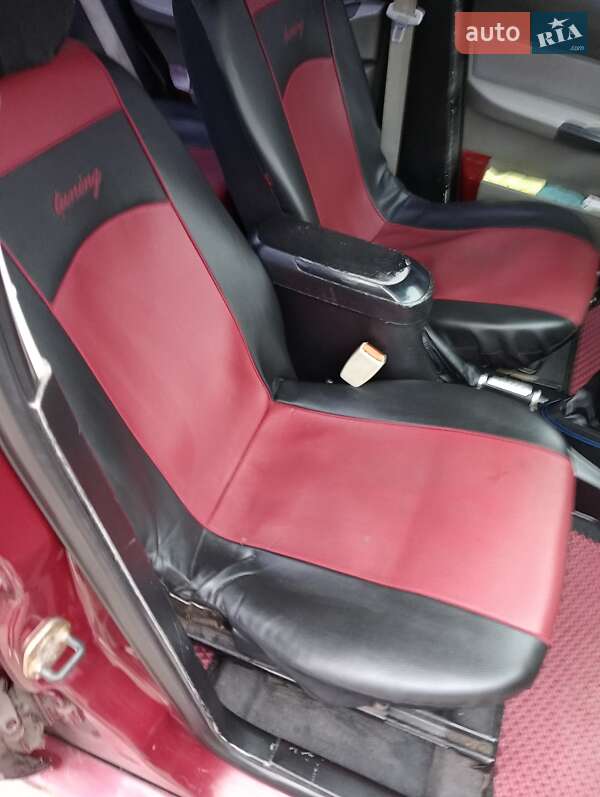 Седан Geely MR 2007 в Чернігові