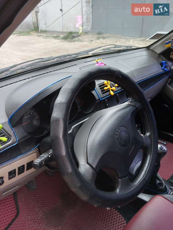 Седан Geely MR 2007 в Чернігові