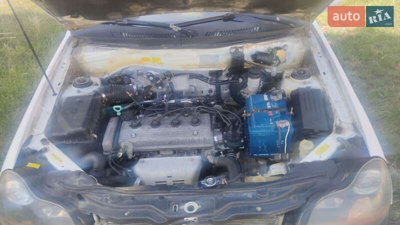 Седан Geely MR 2008 в Новоселиці