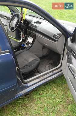 Седан Geely MR 2008 в Львові