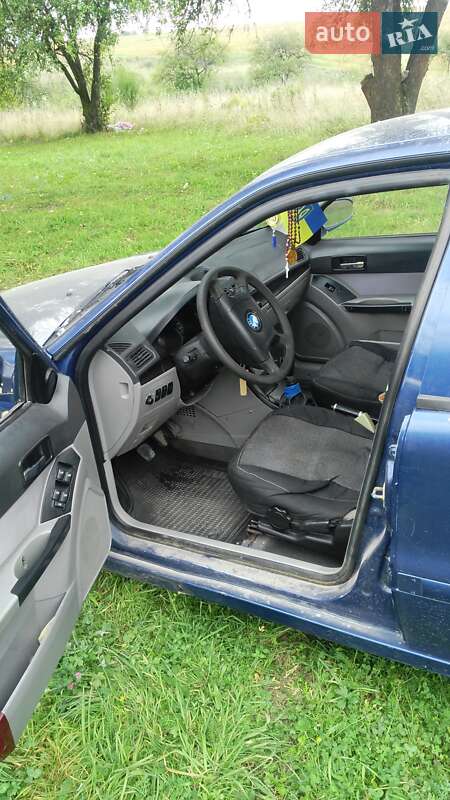 Седан Geely MR 2008 в Львові