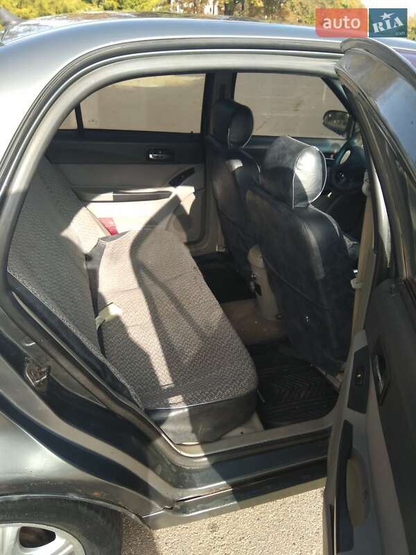 Седан Geely MR 2008 в Харькове фото 8 Седан Geely MR 2008 в Харькове