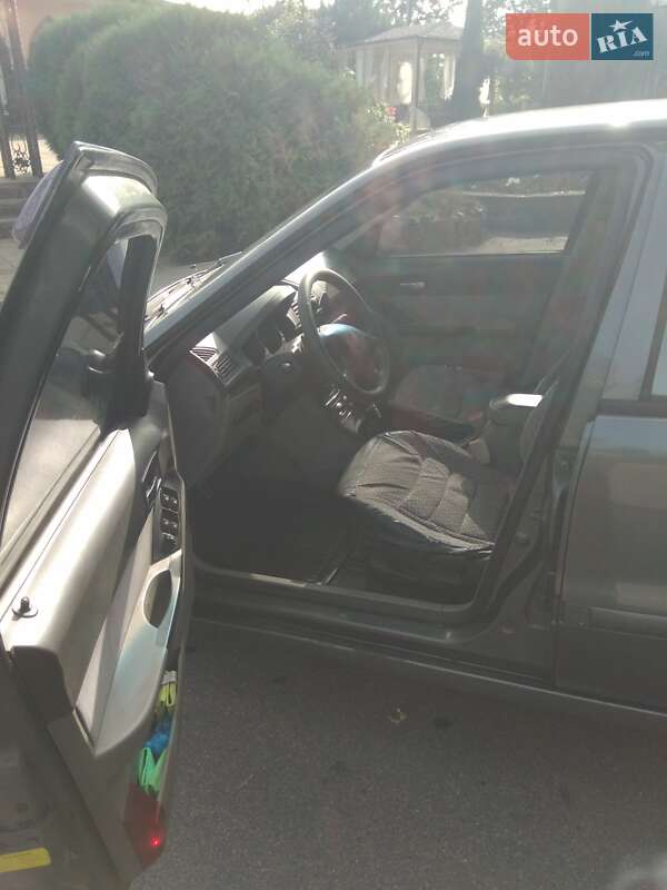 Седан Geely MR 2008 в Харькове фото 10 Седан Geely MR 2008 в Харькове