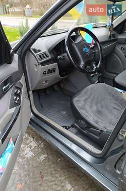 Хэтчбек Geely MR 2008 в Полтаве