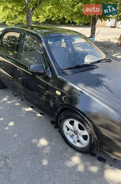 Хэтчбек Geely MR 2008 в Лубнах