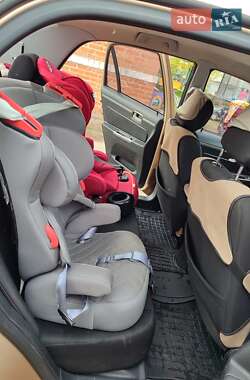 Седан Geely MR 2014 в 