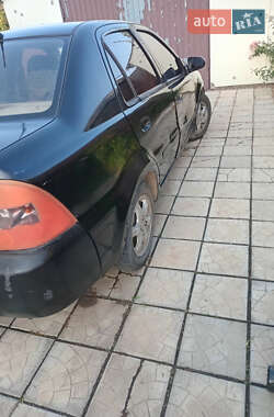 Хэтчбек Geely MR 2008 в 