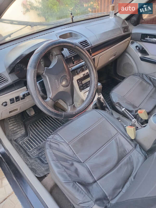 Хетчбек Geely MR 2008 в Подільську
