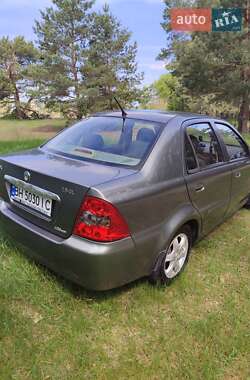 Хэтчбек Geely MR 2008 в 