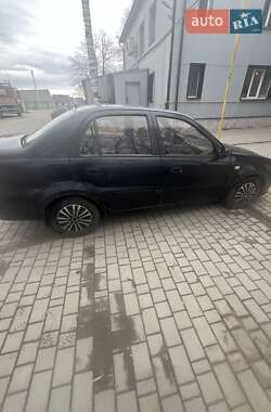 Хэтчбек Geely MR 2009 в 