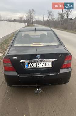Хэтчбек Geely MR 2009 в 
