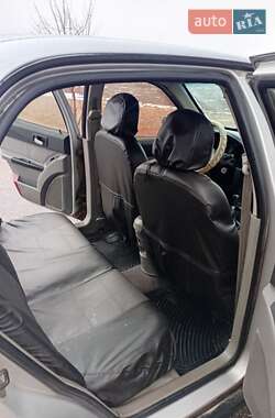 Хэтчбек Geely MR 2007 в 