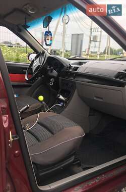 Хэтчбек Geely MR 2007 в 