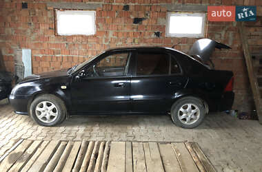 Хэтчбек Geely MR 2008 в 