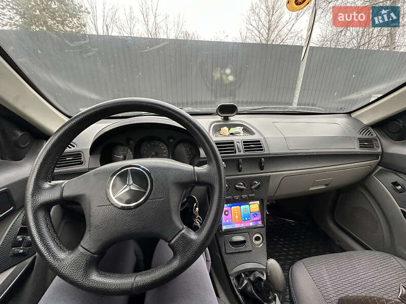 Хетчбек Geely MR 2007 в Дніпрі