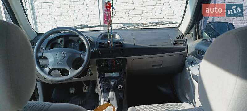 Хэтчбек Geely MR 2008 в Херсоне
