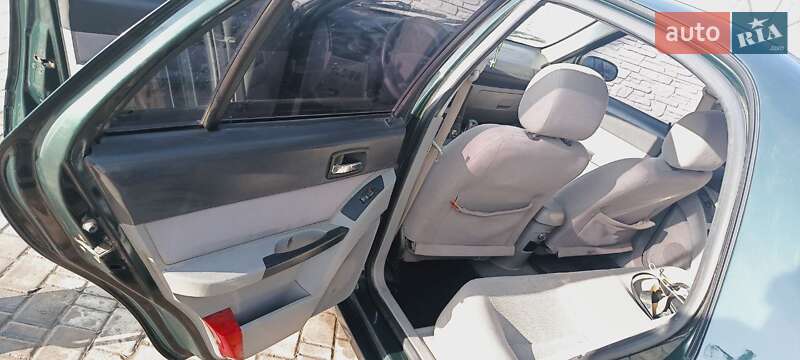 Хэтчбек Geely MR 2008 в Херсоне