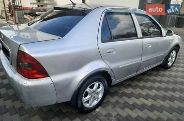 Седан Geely MR 2009 в 