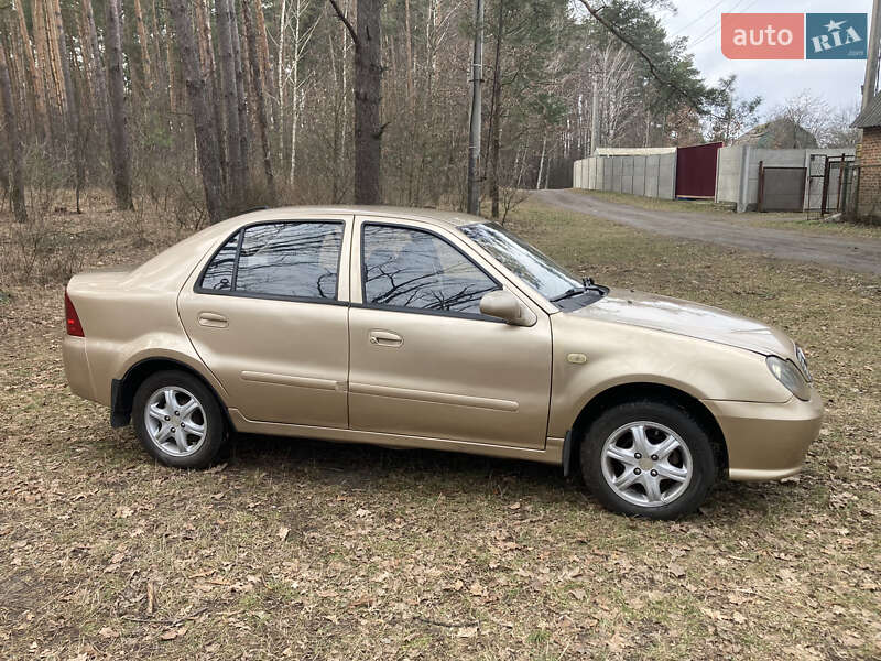 Хэтчбек Geely MR 2008 в Киеве