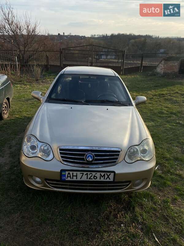 Седан Geely MR 2009 в 
