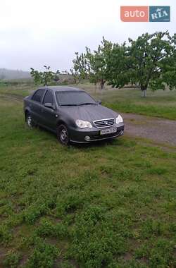 Седан Geely MR 2012 в 